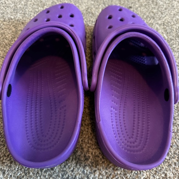 Crocs Classic Clog. - Picture 3 of 5